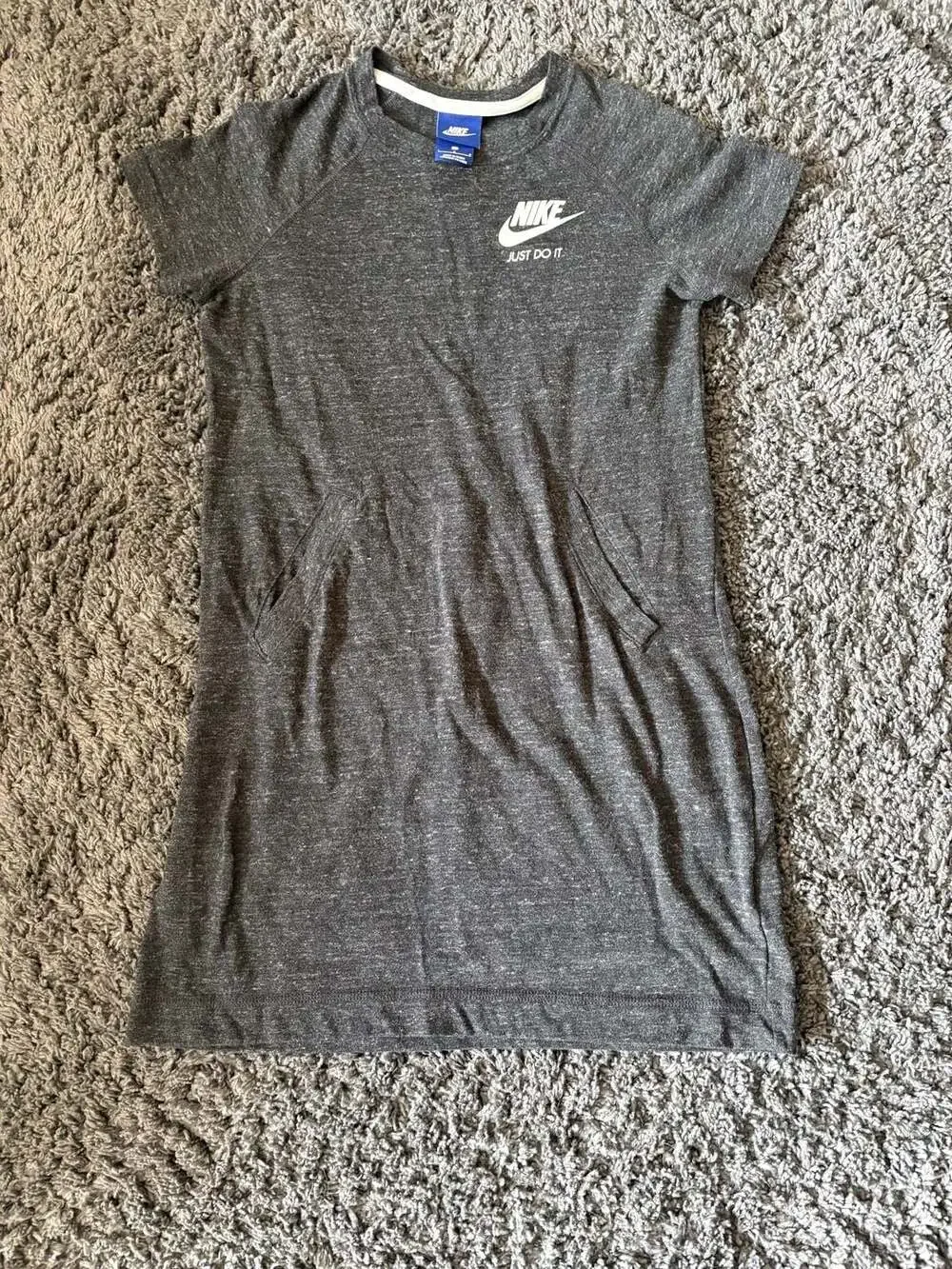 Nike Gym Vintage Short Sleeve Crew Neck Dress with Pockets